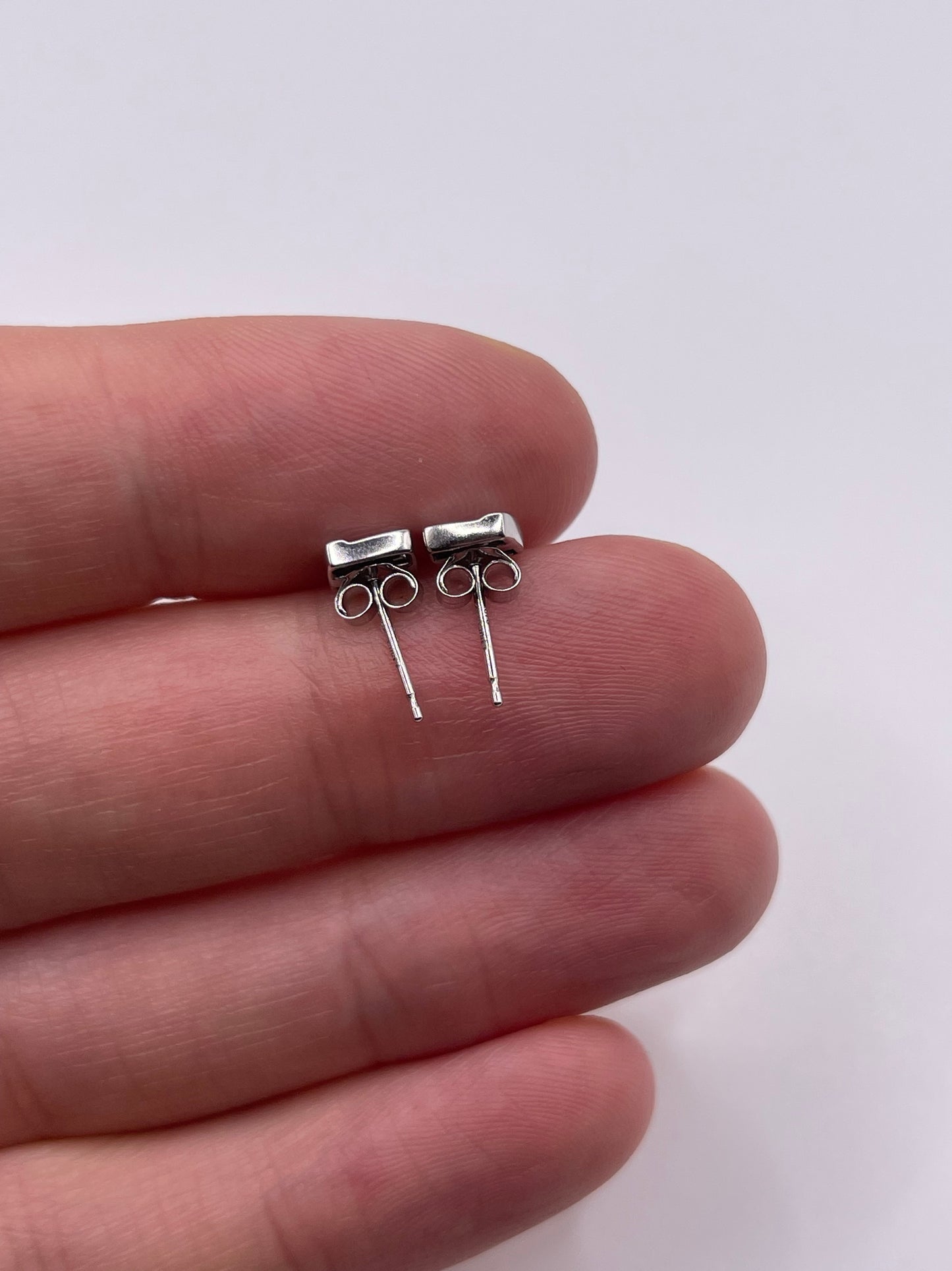 9ct white gold diamond earrings