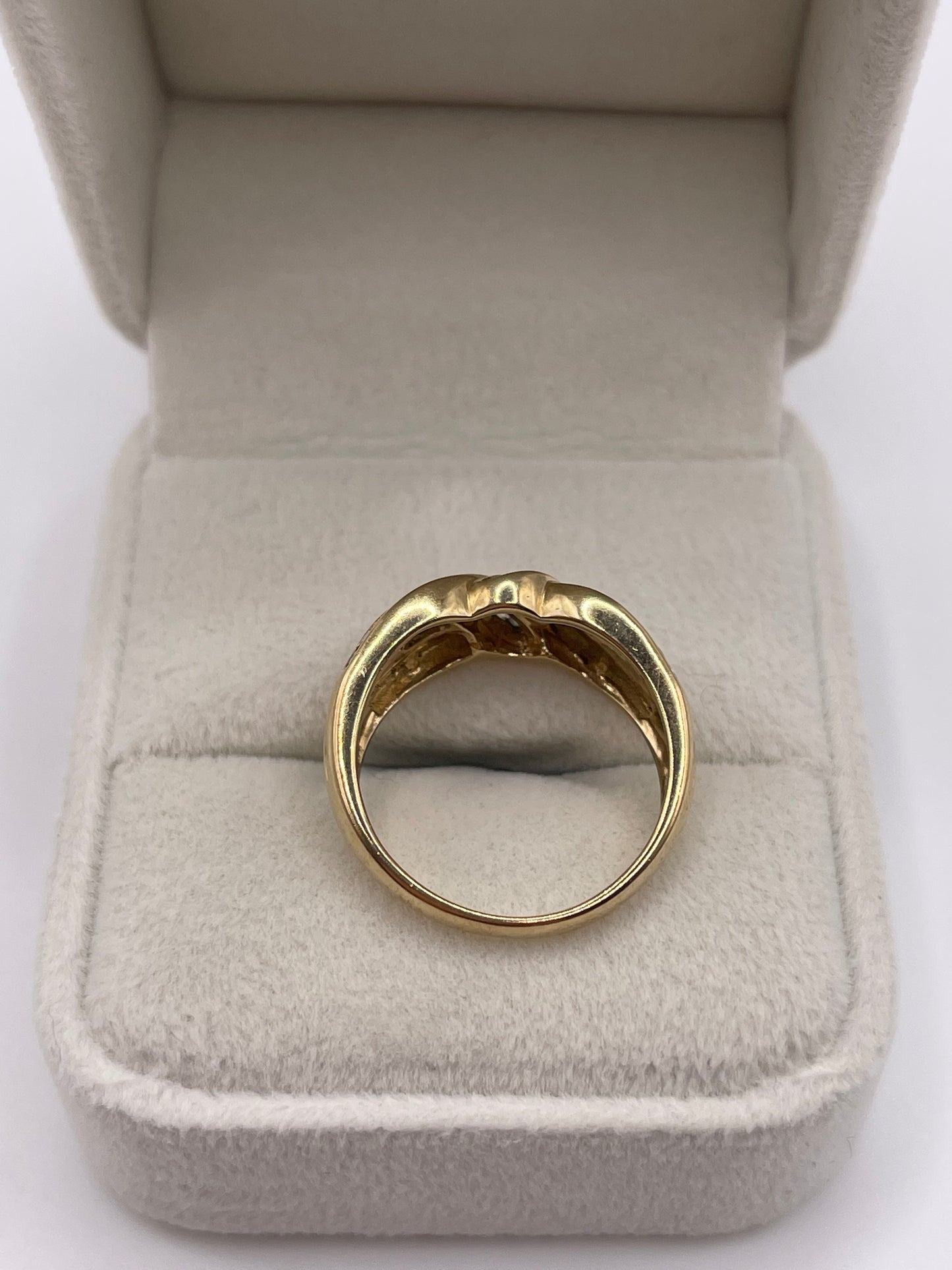 9ct gold diamond cluster ring