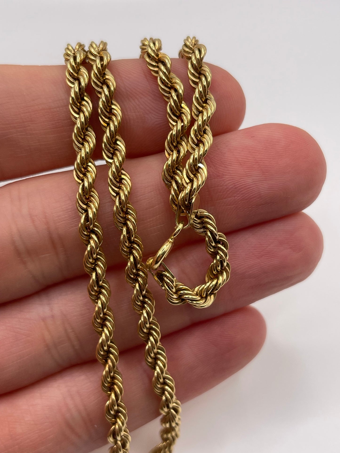 9ct gold chain 48