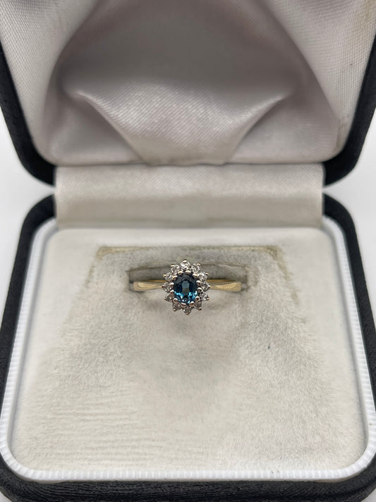 9ct gold topaz and diamond ring