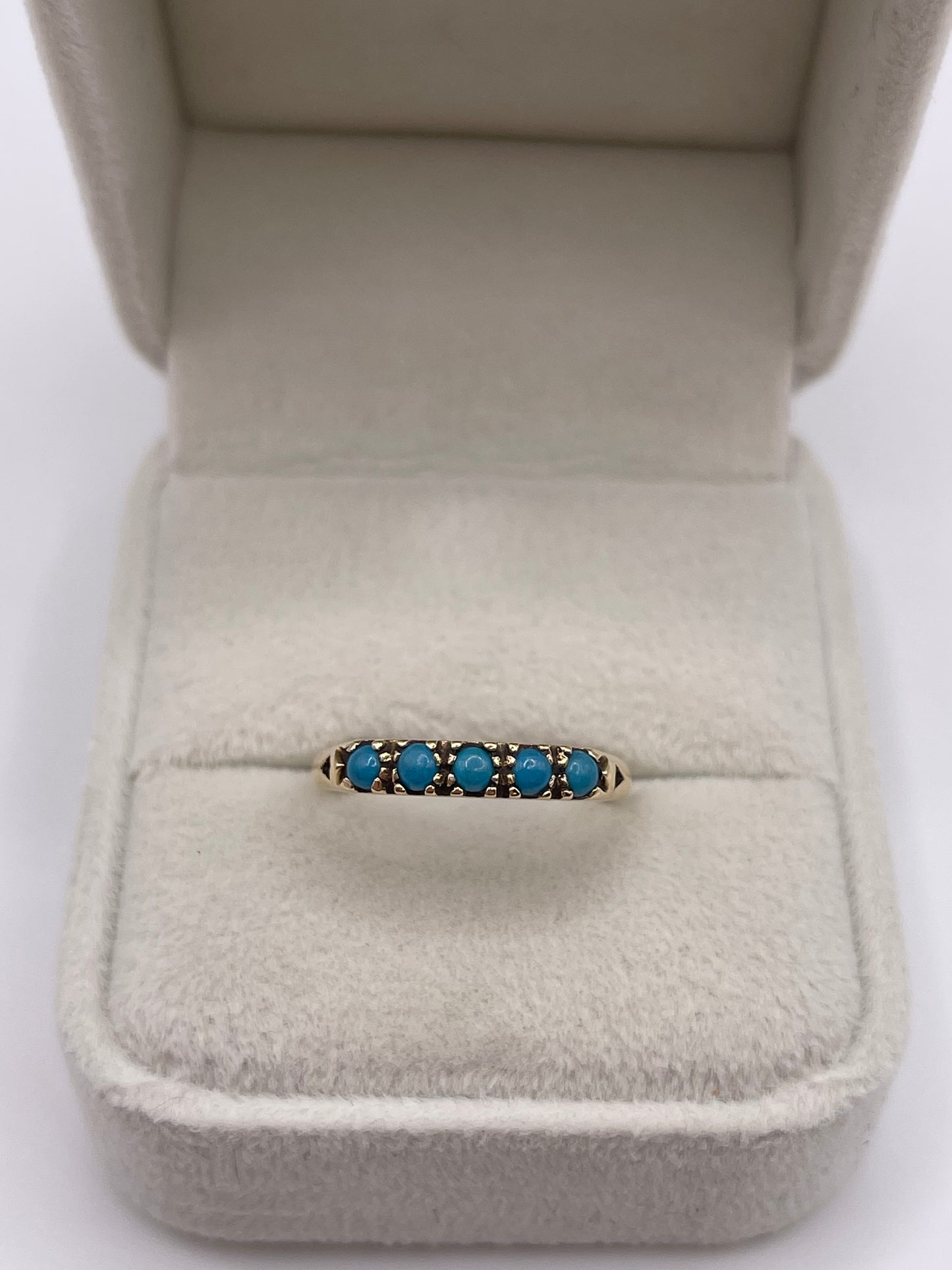 9ct gold turquoise ring