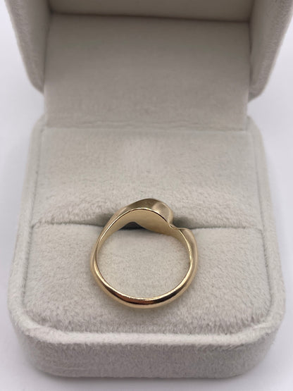 9ct gold opal ring
