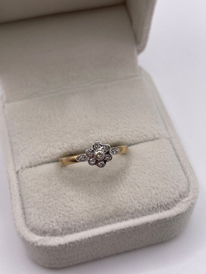 9ct gold diamond cluster ring