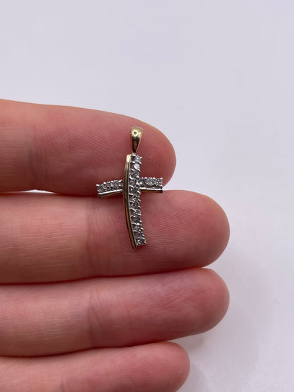 9ct gold diamond cross pendant