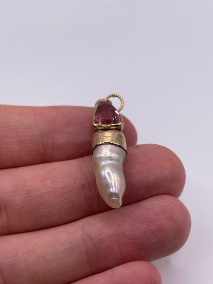 9ct gold tourmaline and pearl pendant
