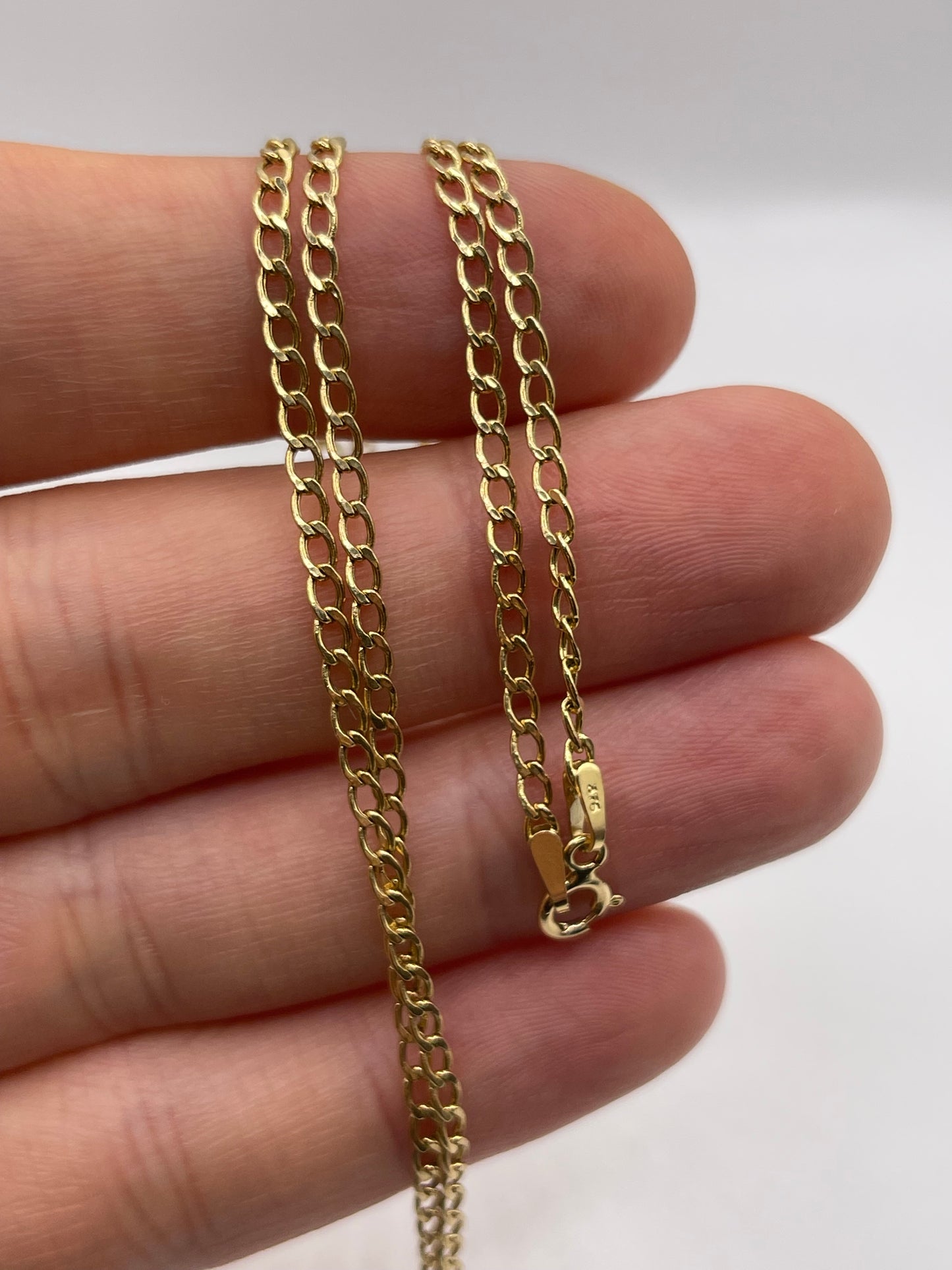 9ct gold chain 513