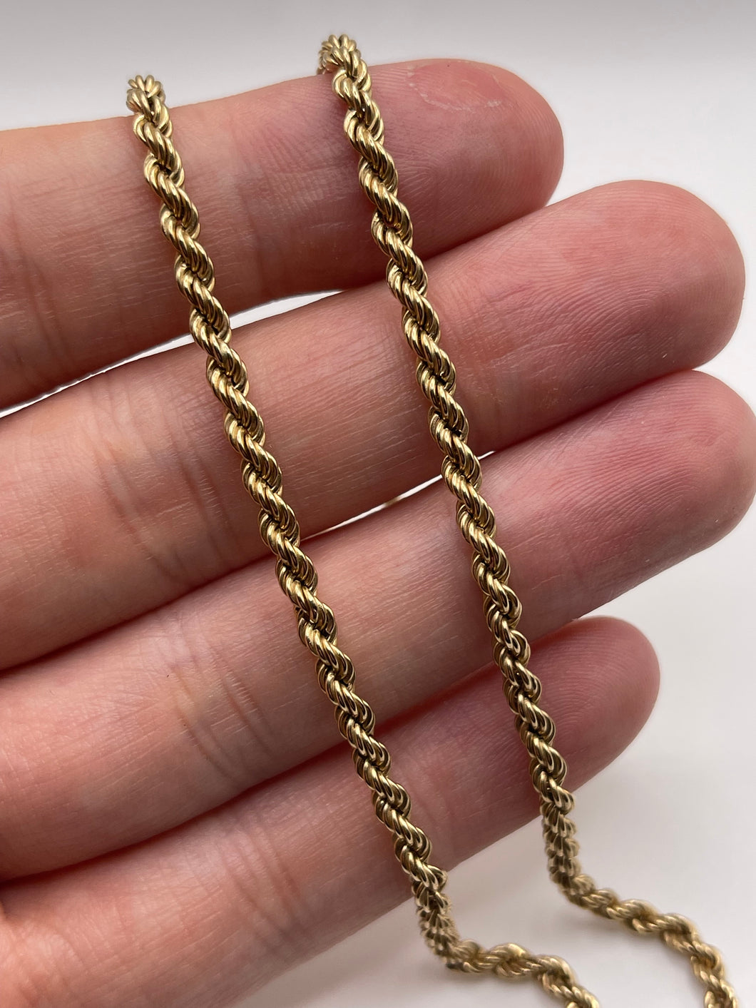 9ct gold chain 59