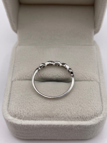 9ct white gold diamond ring