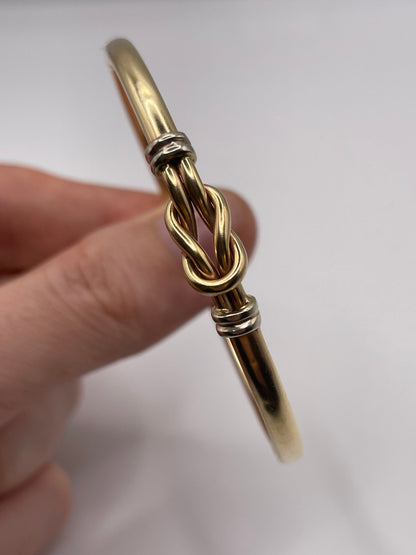 9ct gold knot bangle