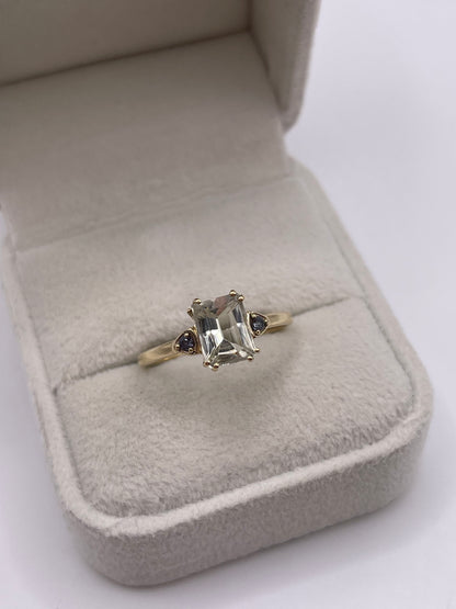 9ct gold quartz and sapphire ring