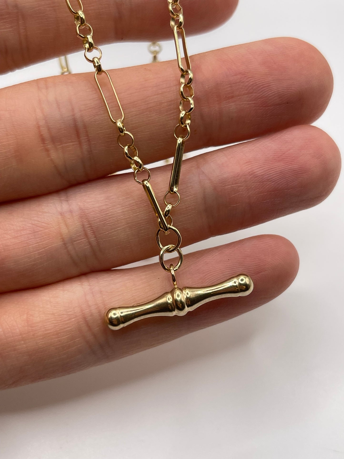 9ct gold chain 498