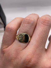 Load image into Gallery viewer, 9ct gold signet ring
