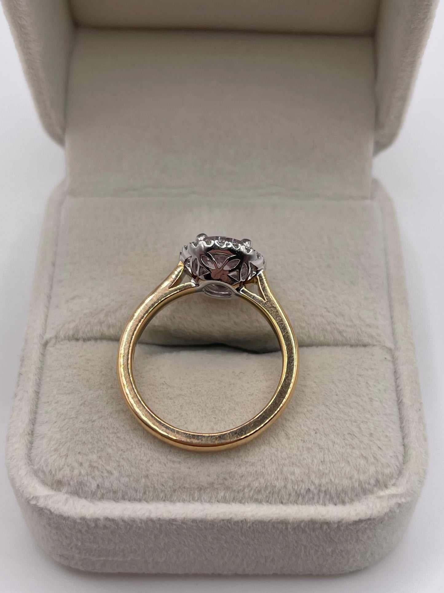 18ct gold morganite and diamond eibv