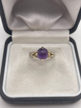 Load image into Gallery viewer, 9ct gold cabochon amethyst ring
