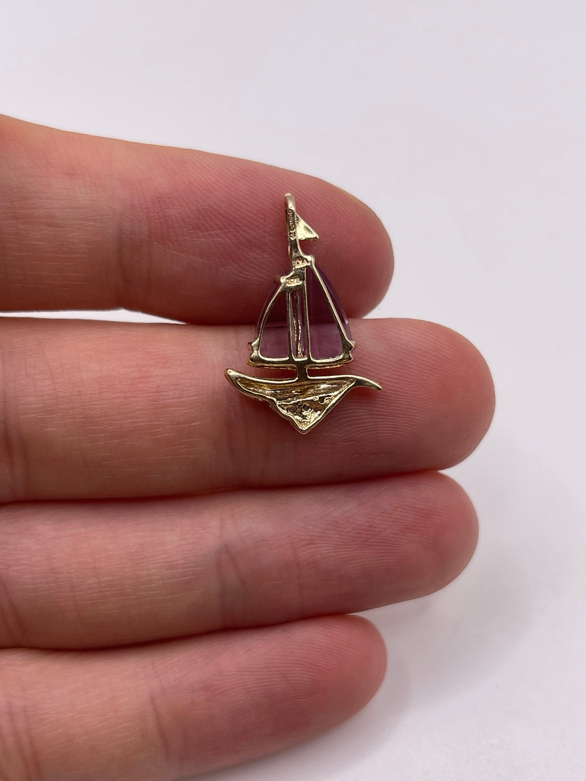 9ct gold amethyst and diamond boat pendant