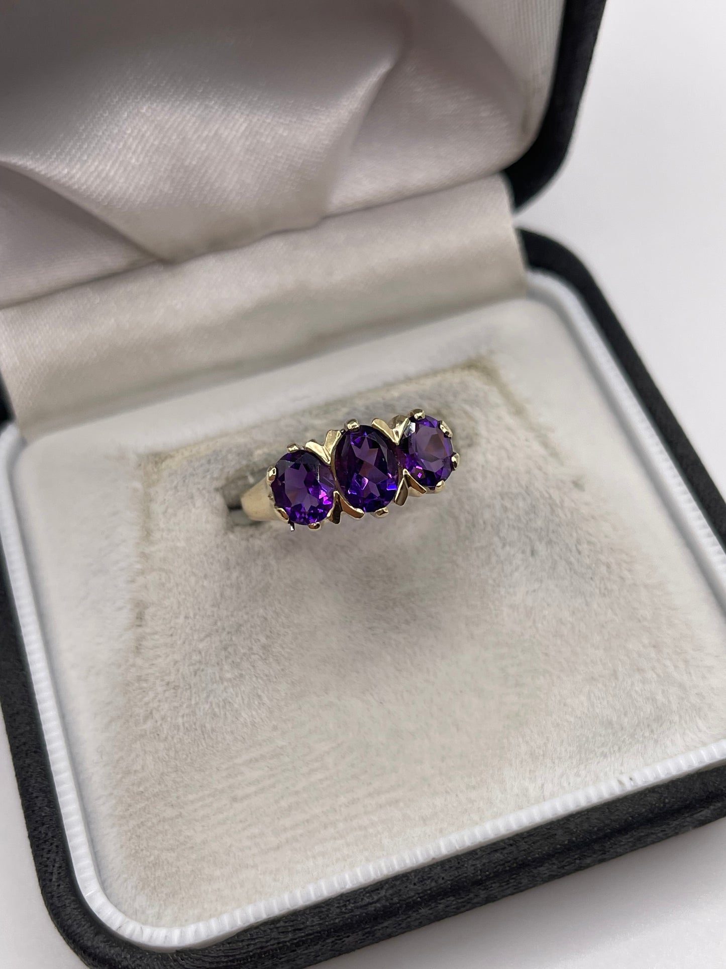 9ct gold amethyst ring