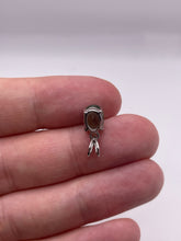 Load image into Gallery viewer, 9ct white gold quartz pendant
