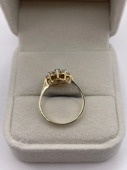 9ct gold peridot and opal ring