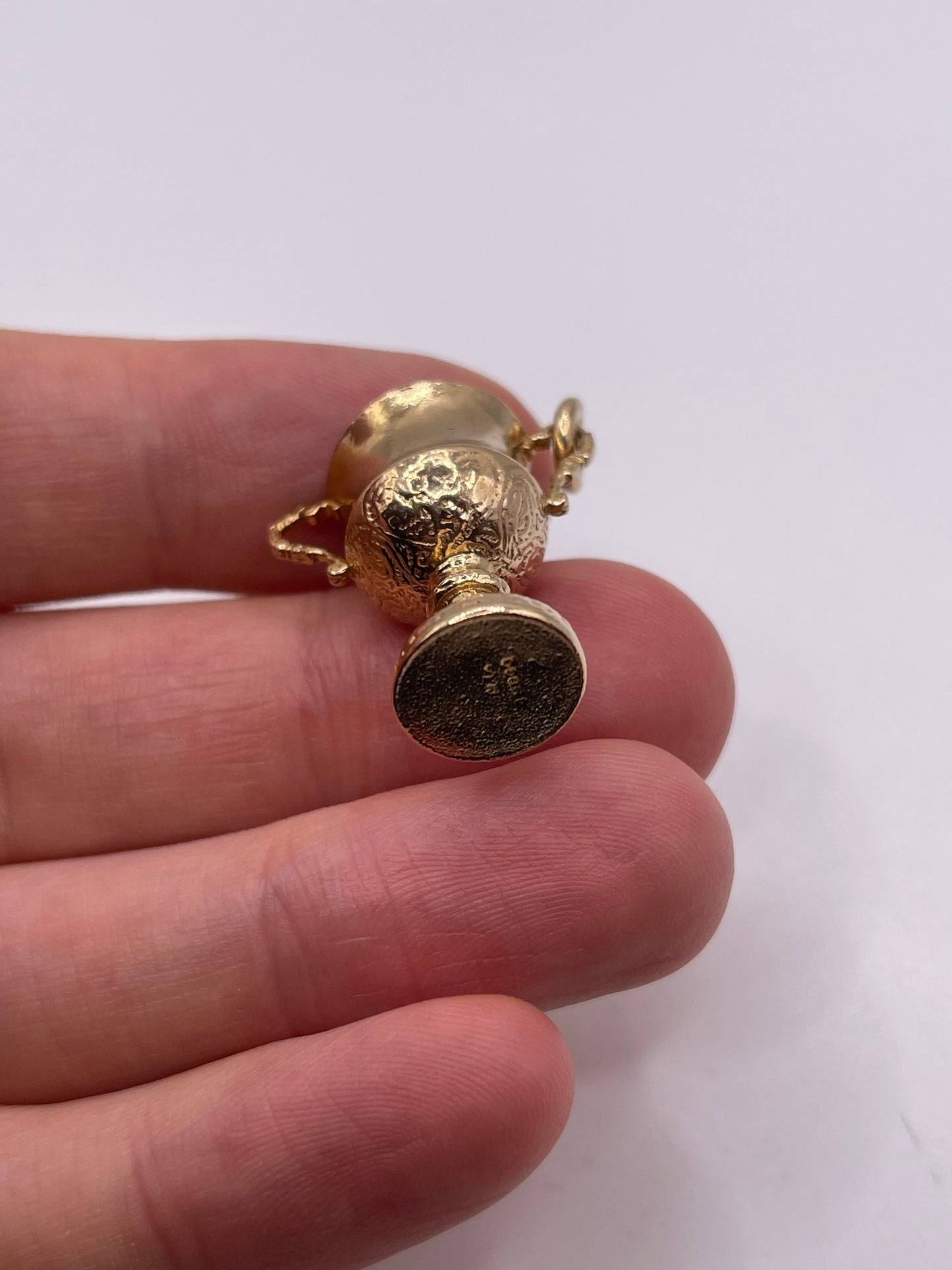 9ct gold trophy charm