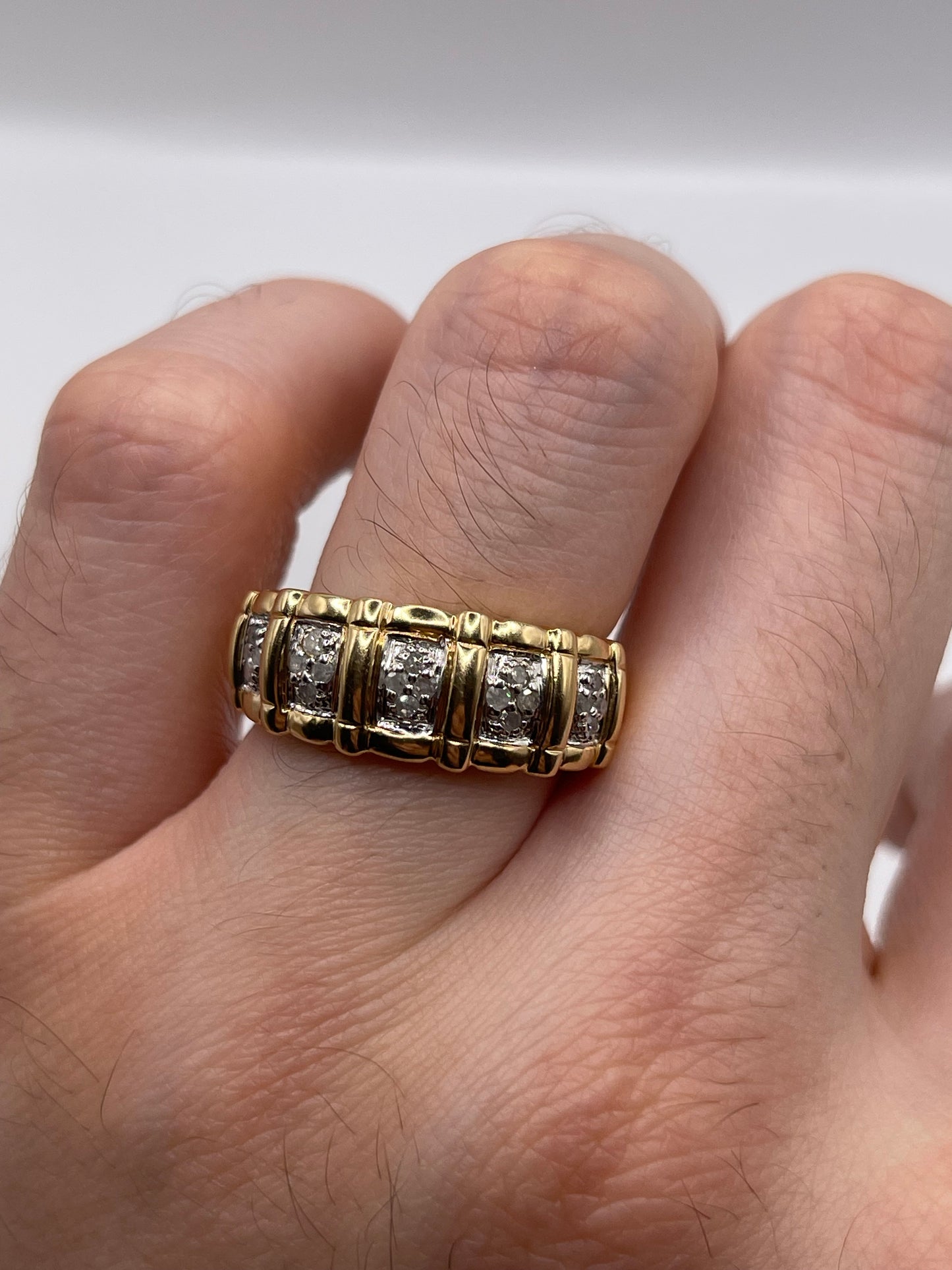 14ct gold diamond cluster bamboo ring