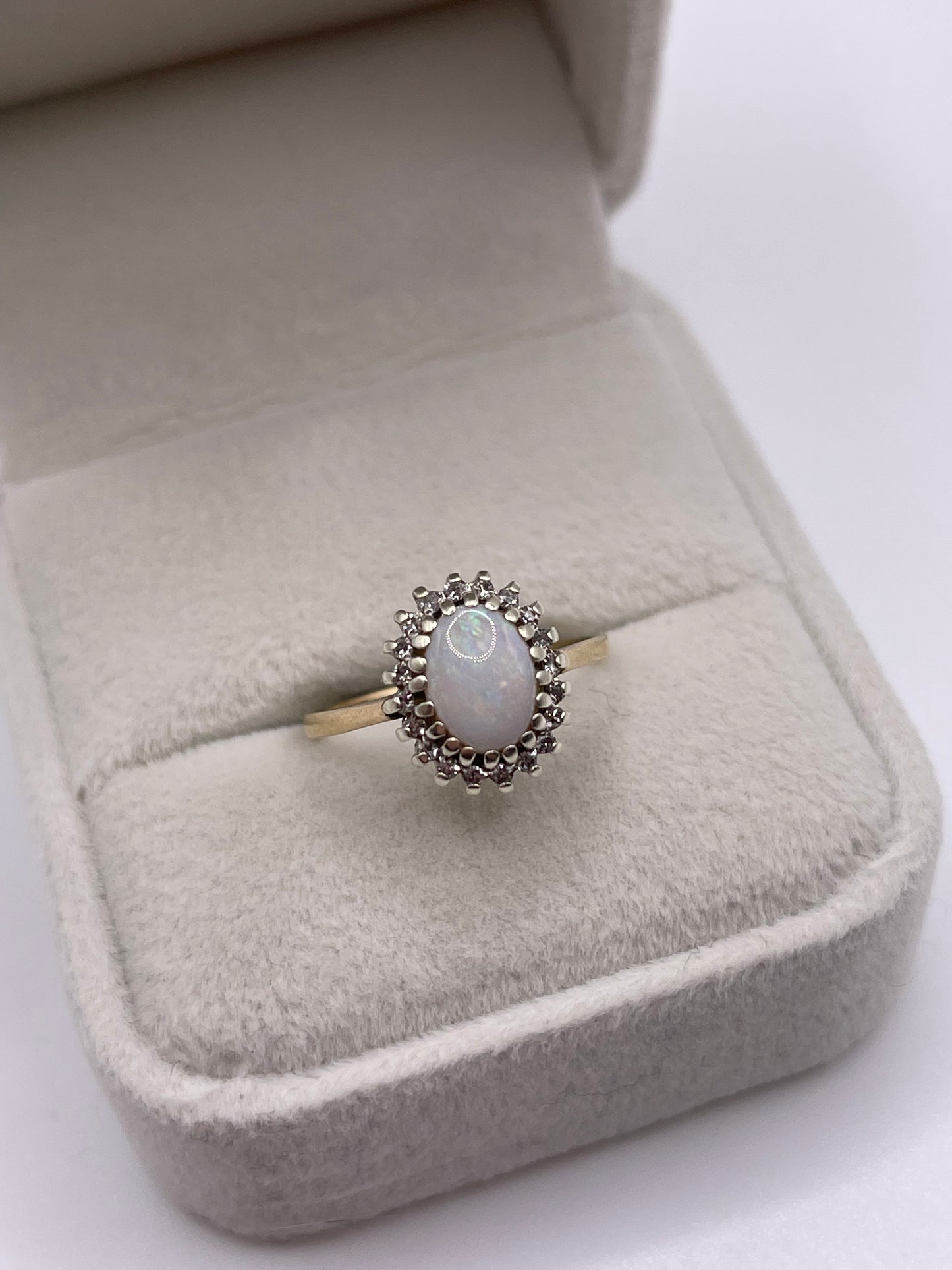 9ct gold opal and diamond ring