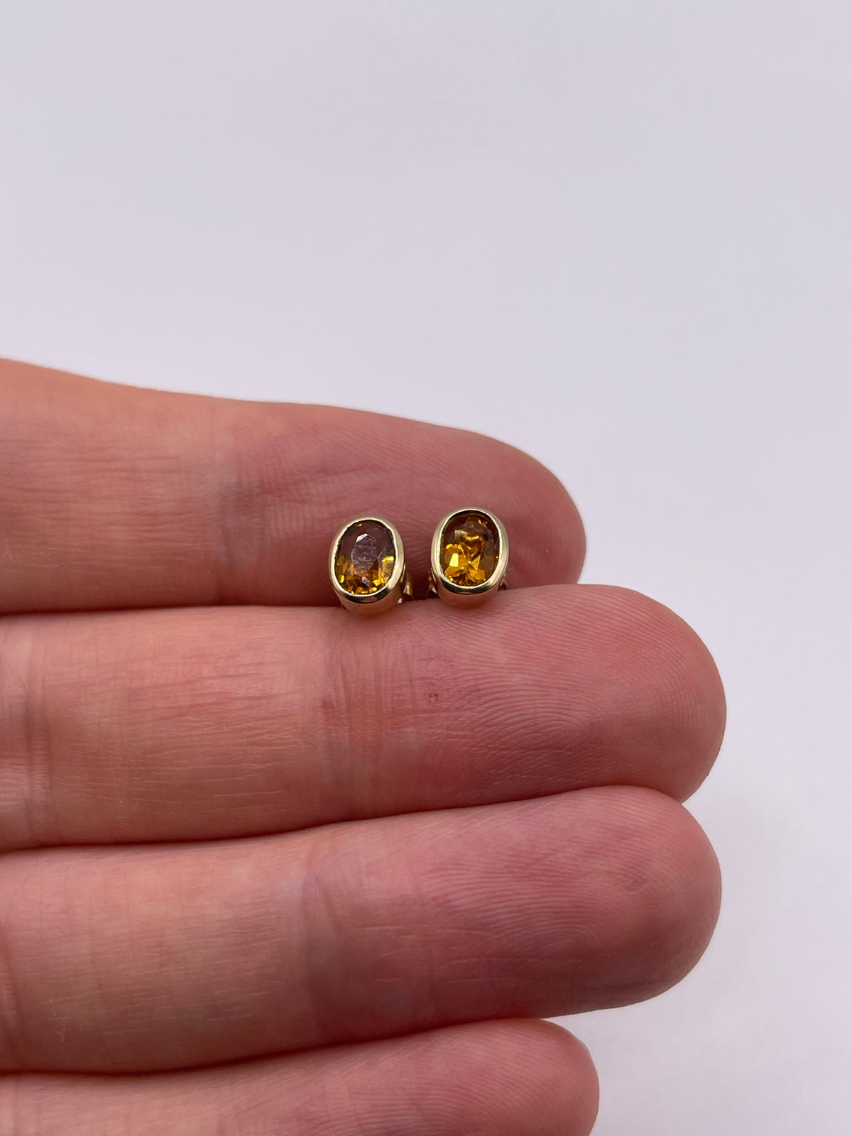 9ct gold citrine earrings