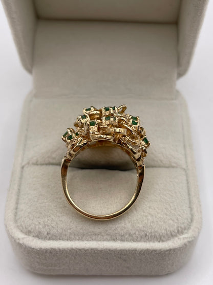 Heavy 9ct gold emerald cluster ring