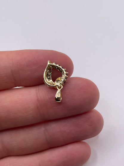 9ct gold sapphire and diamond pendant