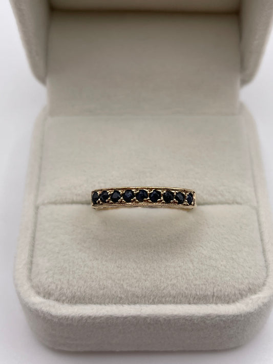 9ct gold sapphire ring