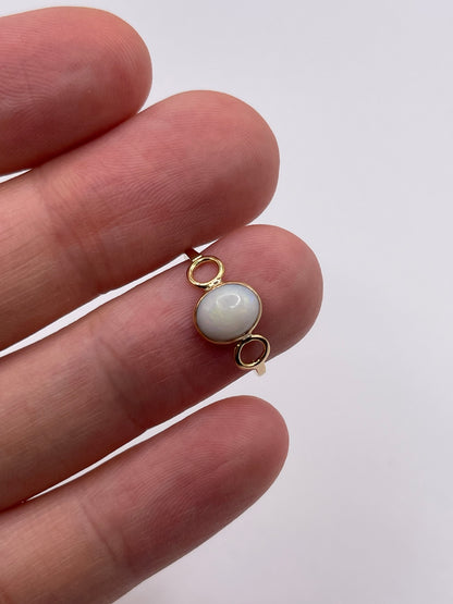 9ct gold opal ring