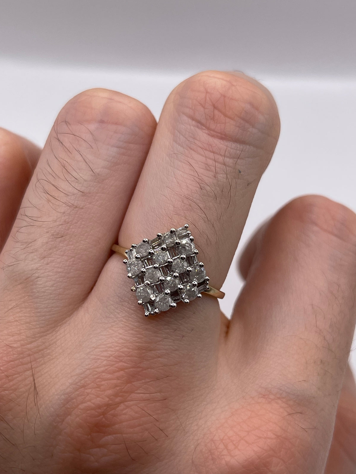 9ct gold diamond cluster ring