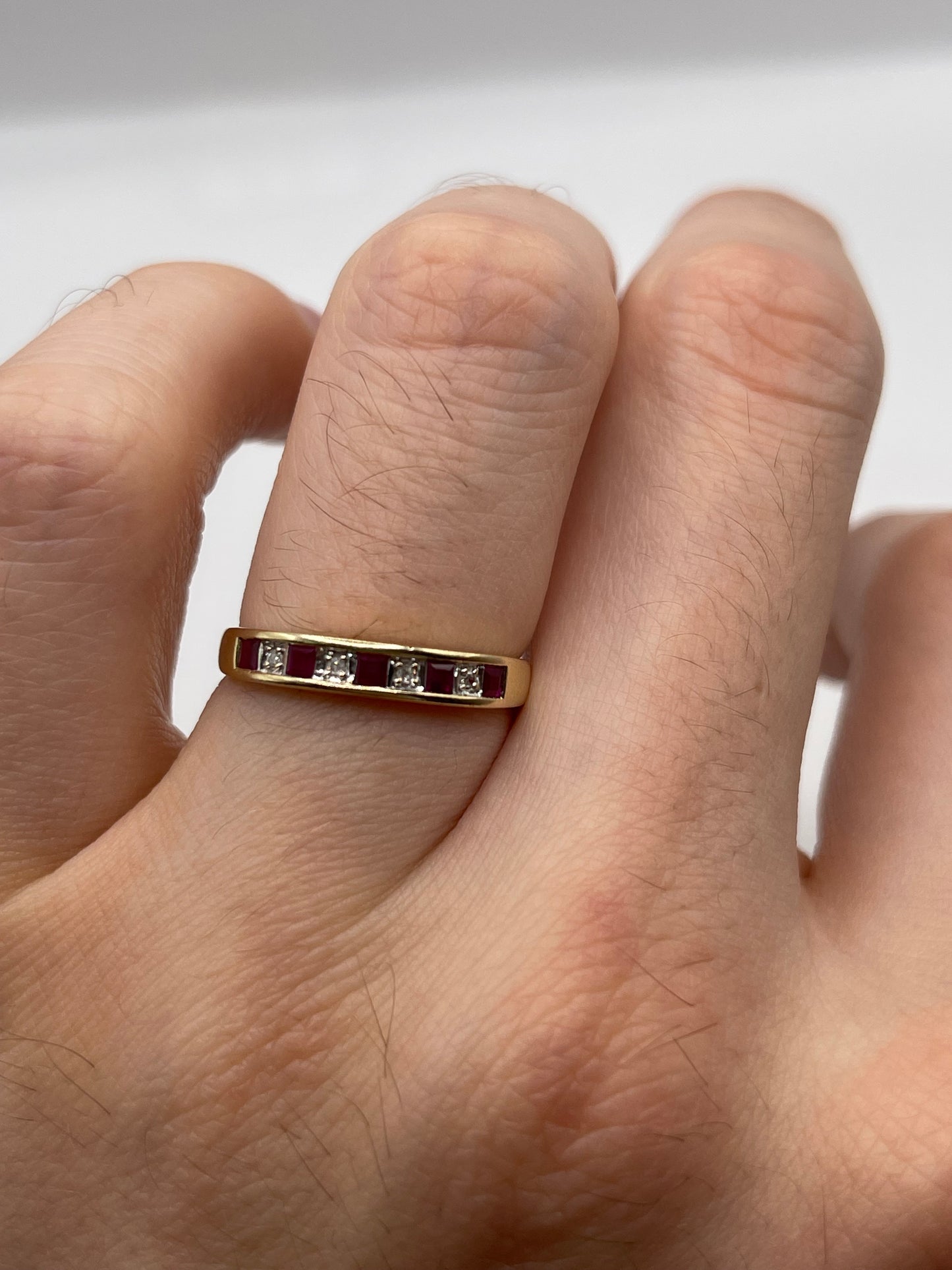 9ct gold ruby and diamond ring
