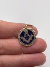 Load image into Gallery viewer, 9ct gold enamel Masonic pendant
