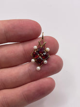 Load image into Gallery viewer, 9ct gold garnet and pearl pendant
