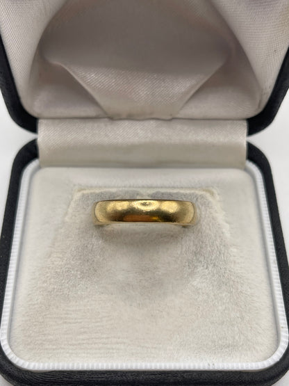 Clogau 9ct gold band