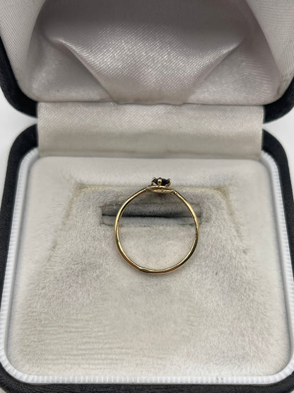 9ct gold sapphire ring