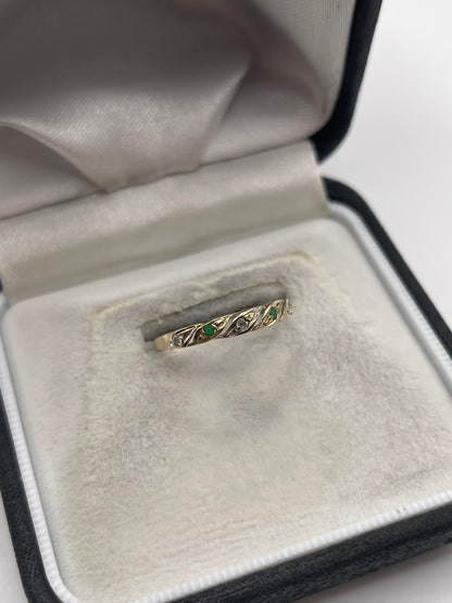 9ct gold emerald and cz ring