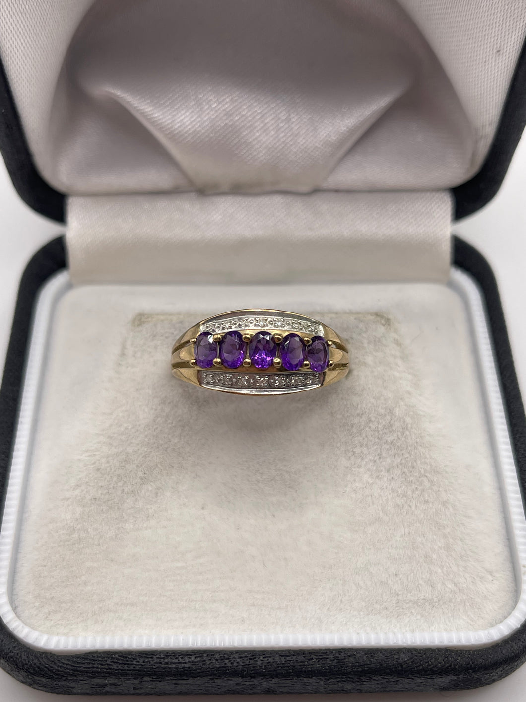 9ct gold amethyst and diamond ring