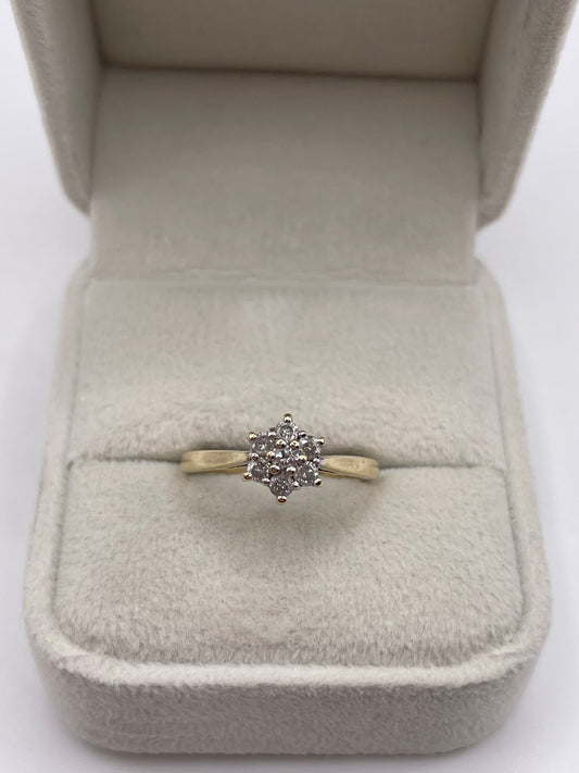9ct gold 33 point diamond cluster ring