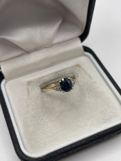 9ct gold sapphire and diamond ring