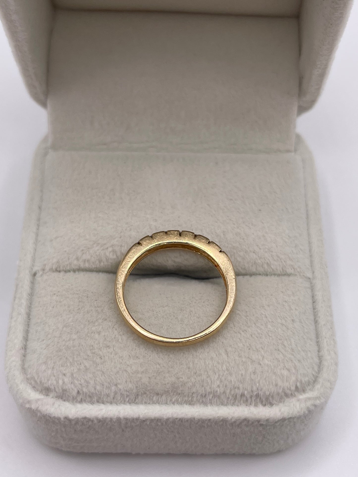 9ct gokd cognac diamond ring