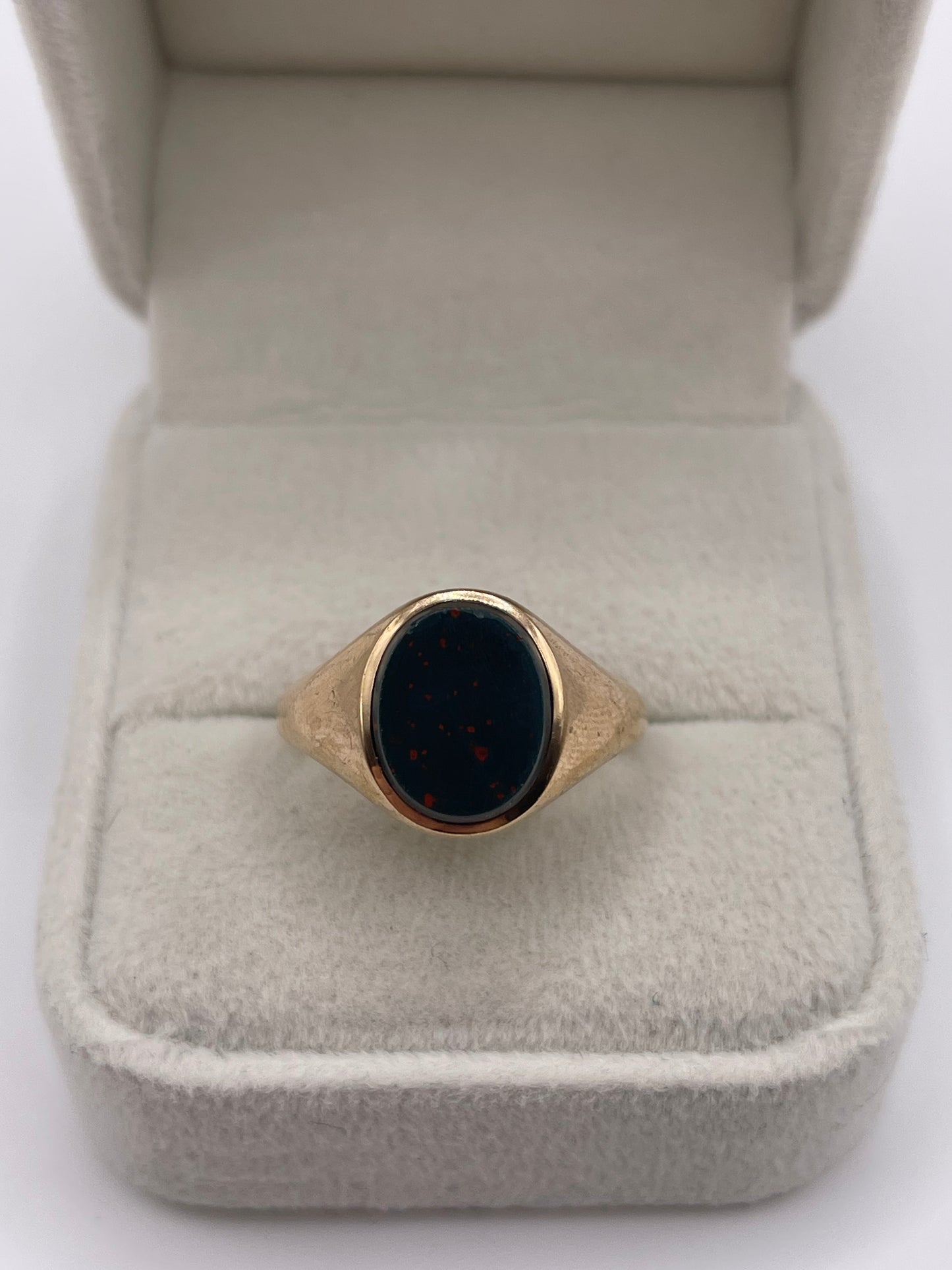 9ct gold bloodstone signet ring