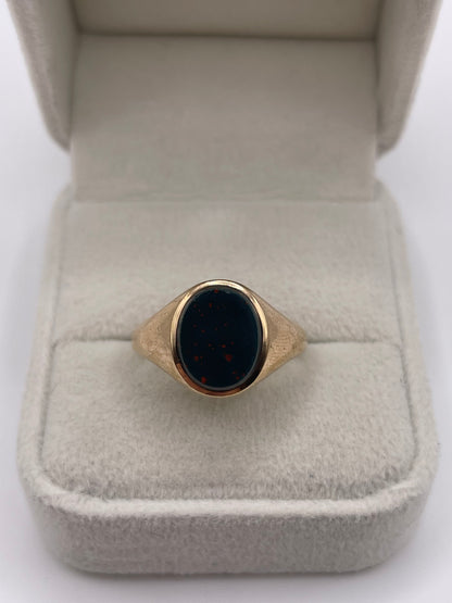 9ct gold bloodstone signet ring