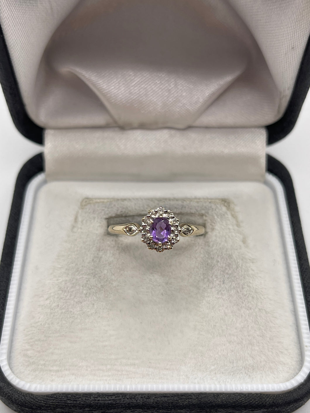 9ct gold amethyst and diamond ring