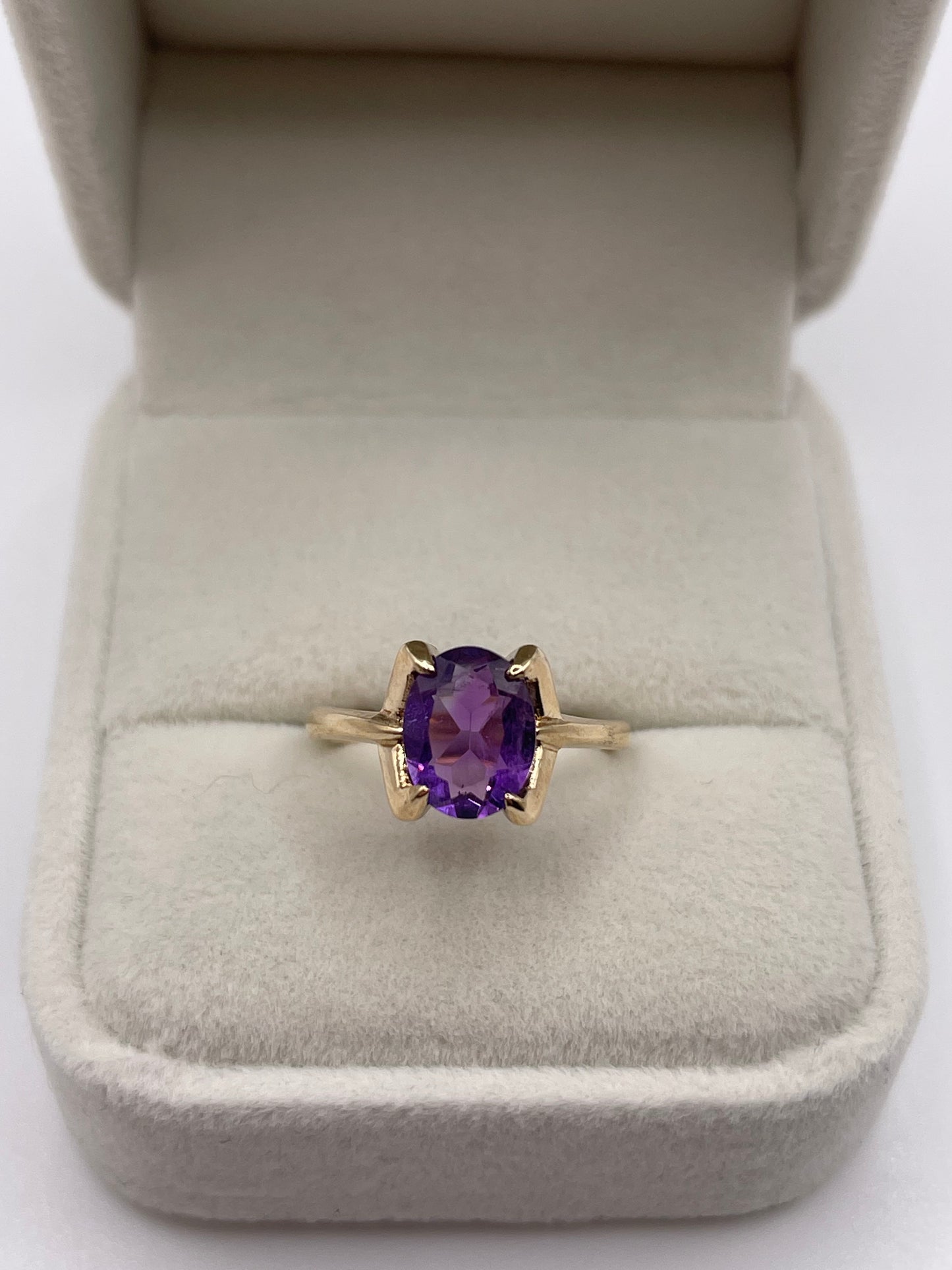 9ct gold amethyst ring