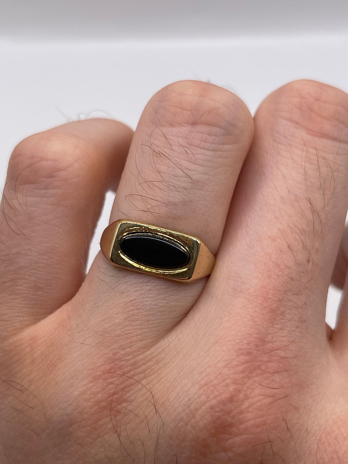 9ct gold onyx signet ring