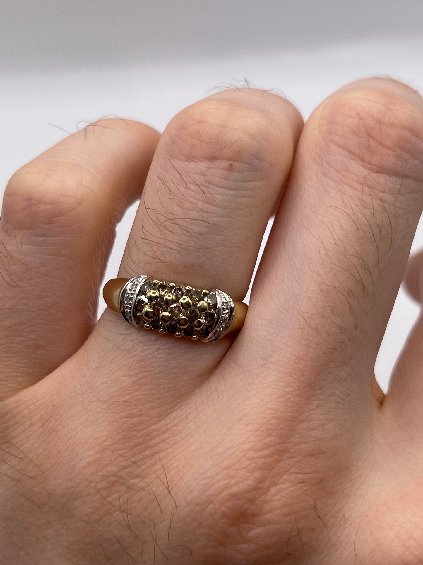 9ct gold diamond cluster ring