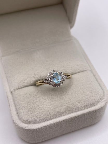 9ct gold aquamarine and diamond ring