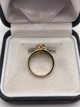 Load image into Gallery viewer, 9ct gold topaz ring
