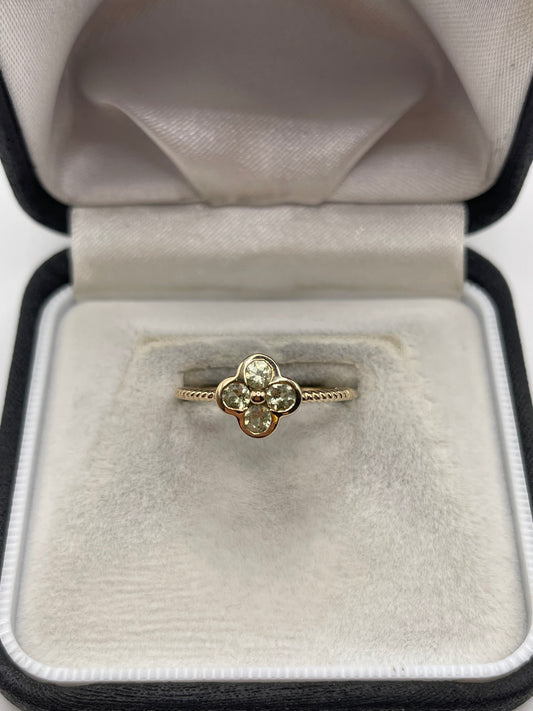 9ct gold quartz ring